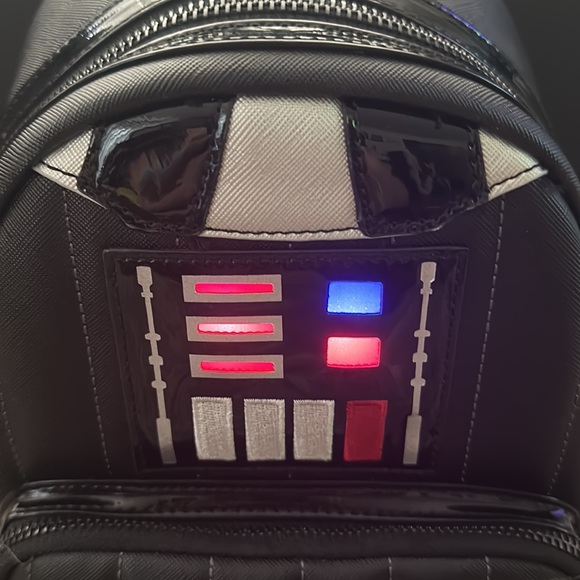 Loungefly Star Wars Darth Vader Light Up Cosplay Backpack - Picture 4 of 9